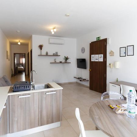 Modern & Central 2 Bedroom & 2 Bathrooms Apartment Msida Exterior foto