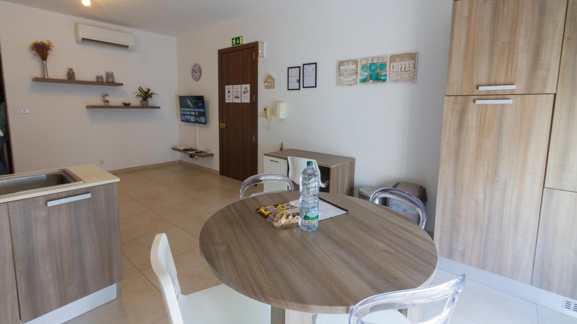 Modern & Central 2 Bedroom & 2 Bathrooms Apartment Msida Exterior foto